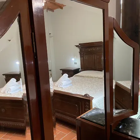 Agriturismo I Poggi Gialli Κατάλυμα σε φάρμα *